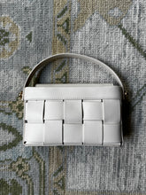 Load image into Gallery viewer, Alice Woven Crossbody/Handle Clutch Ivory