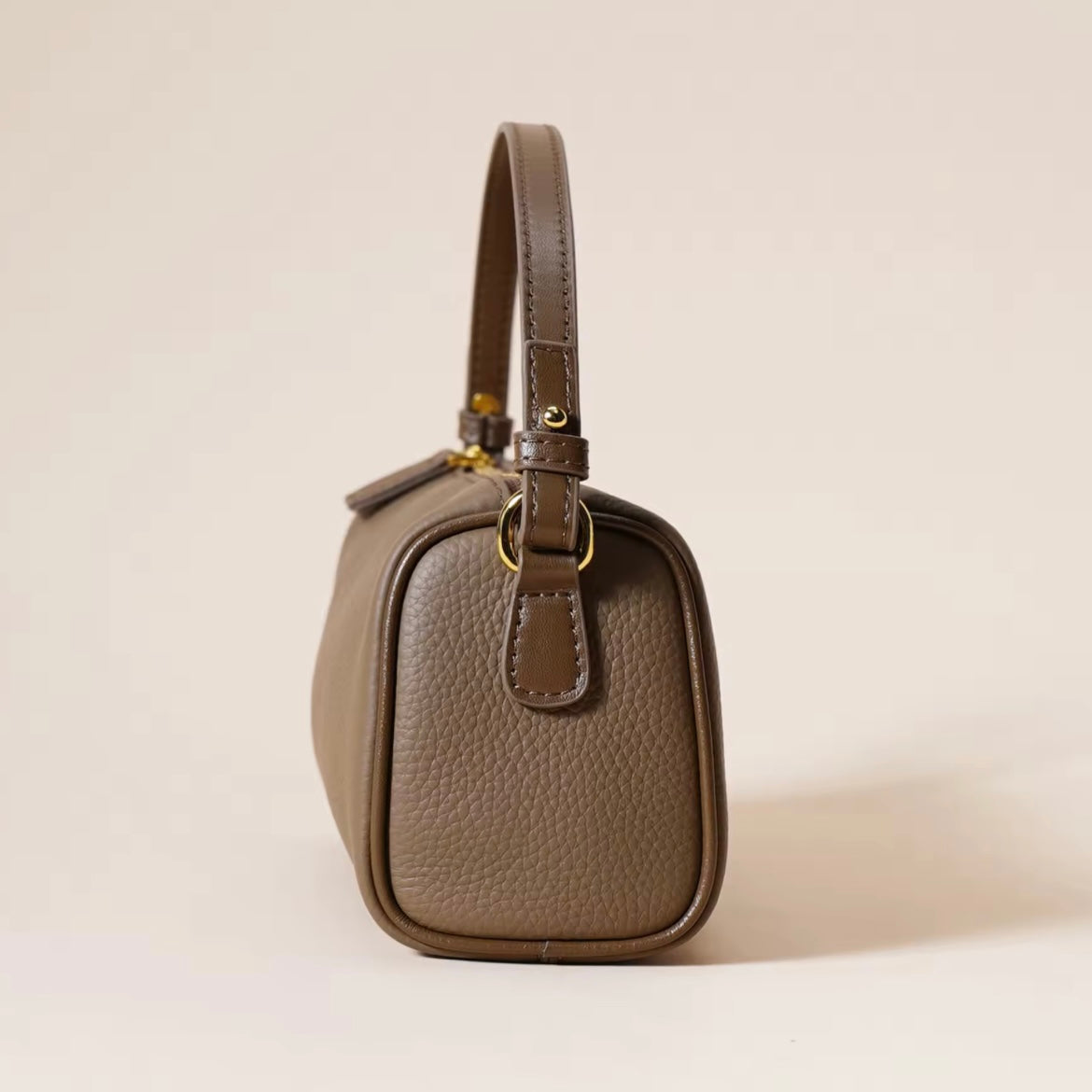 Avery Barrel Leather Bag - Taupe