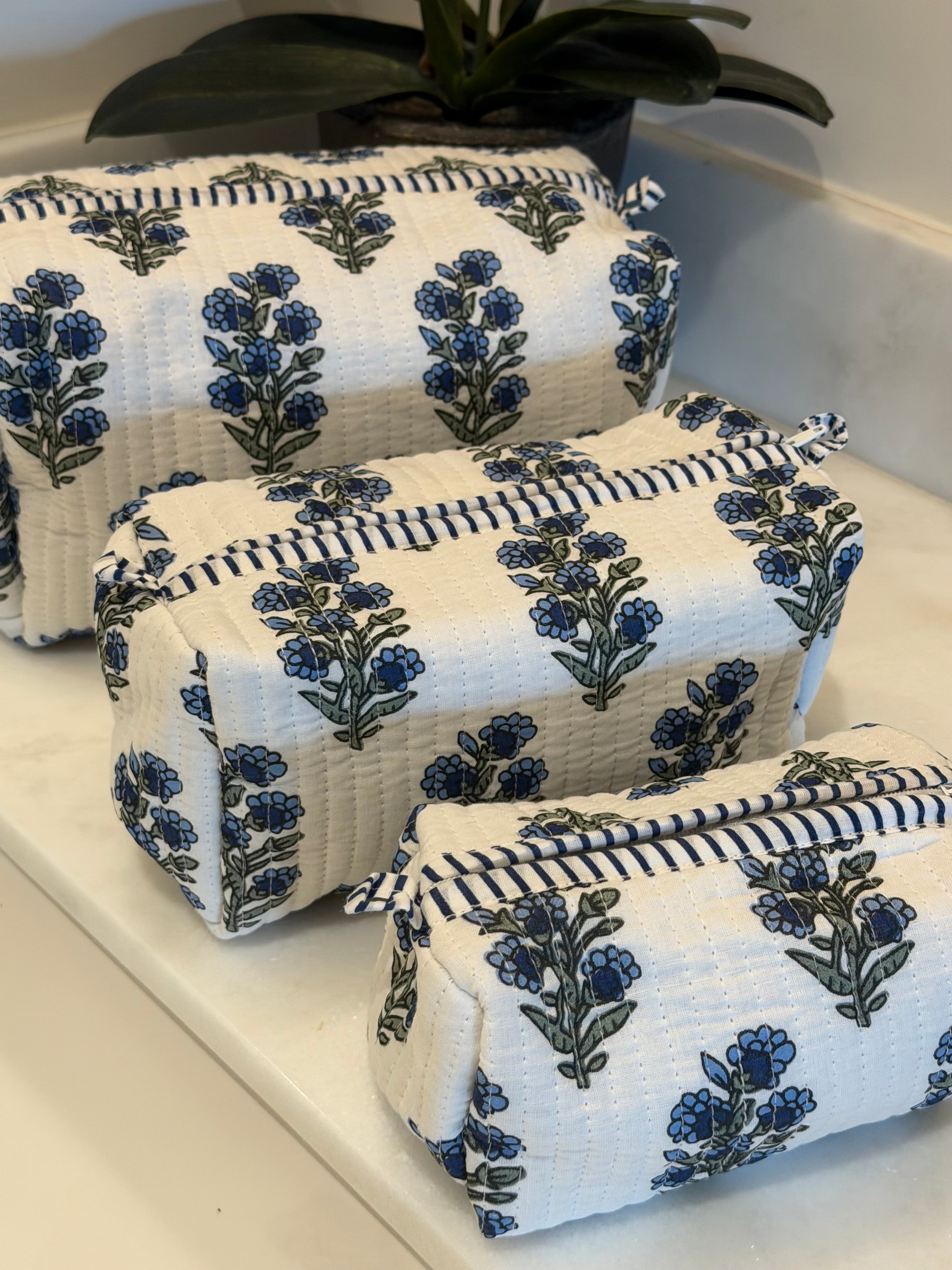 Fleur Block Print Cosmetic Case Set (Blue)