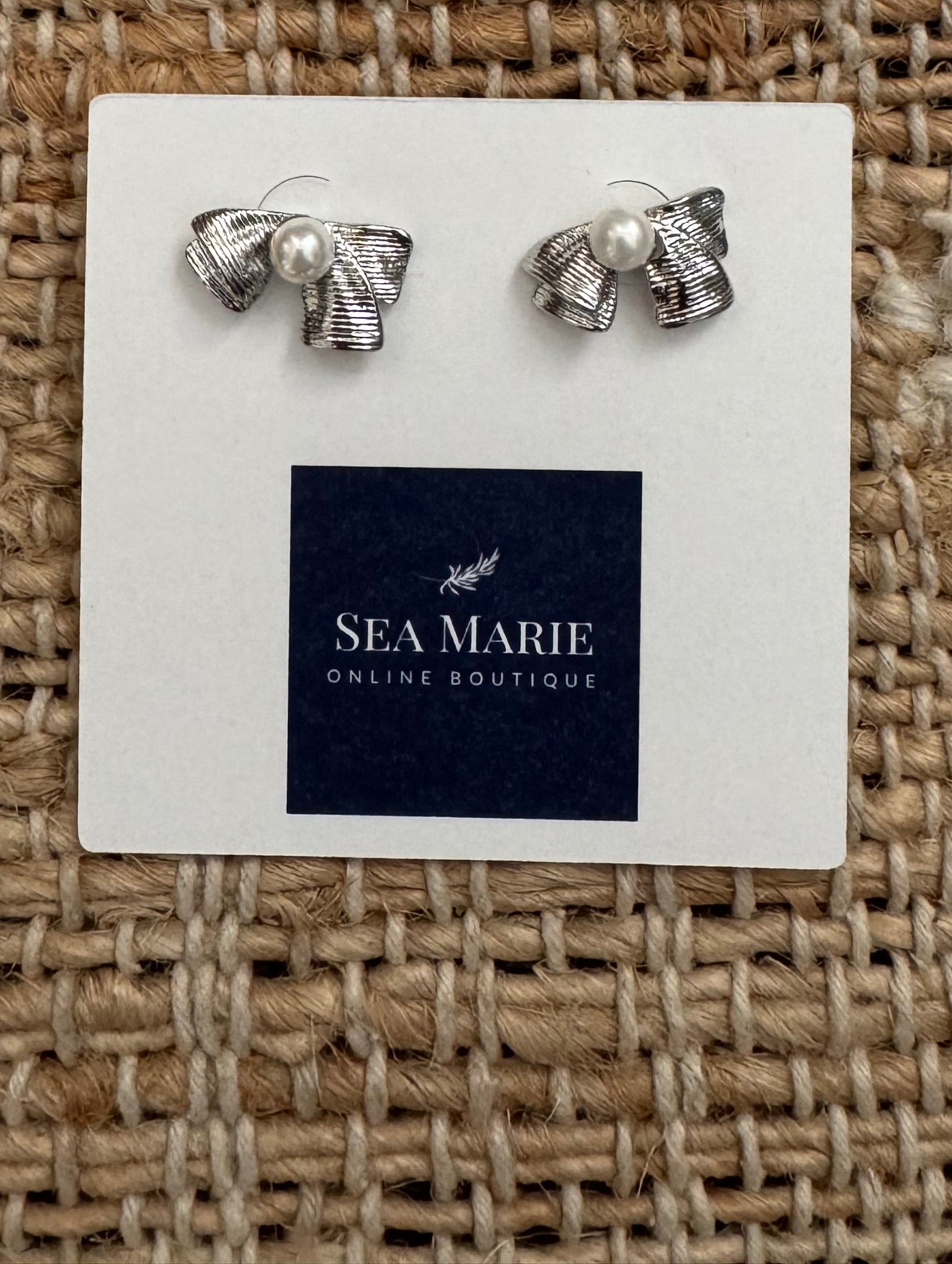 Kennedy Pearl Bow Silver Studs