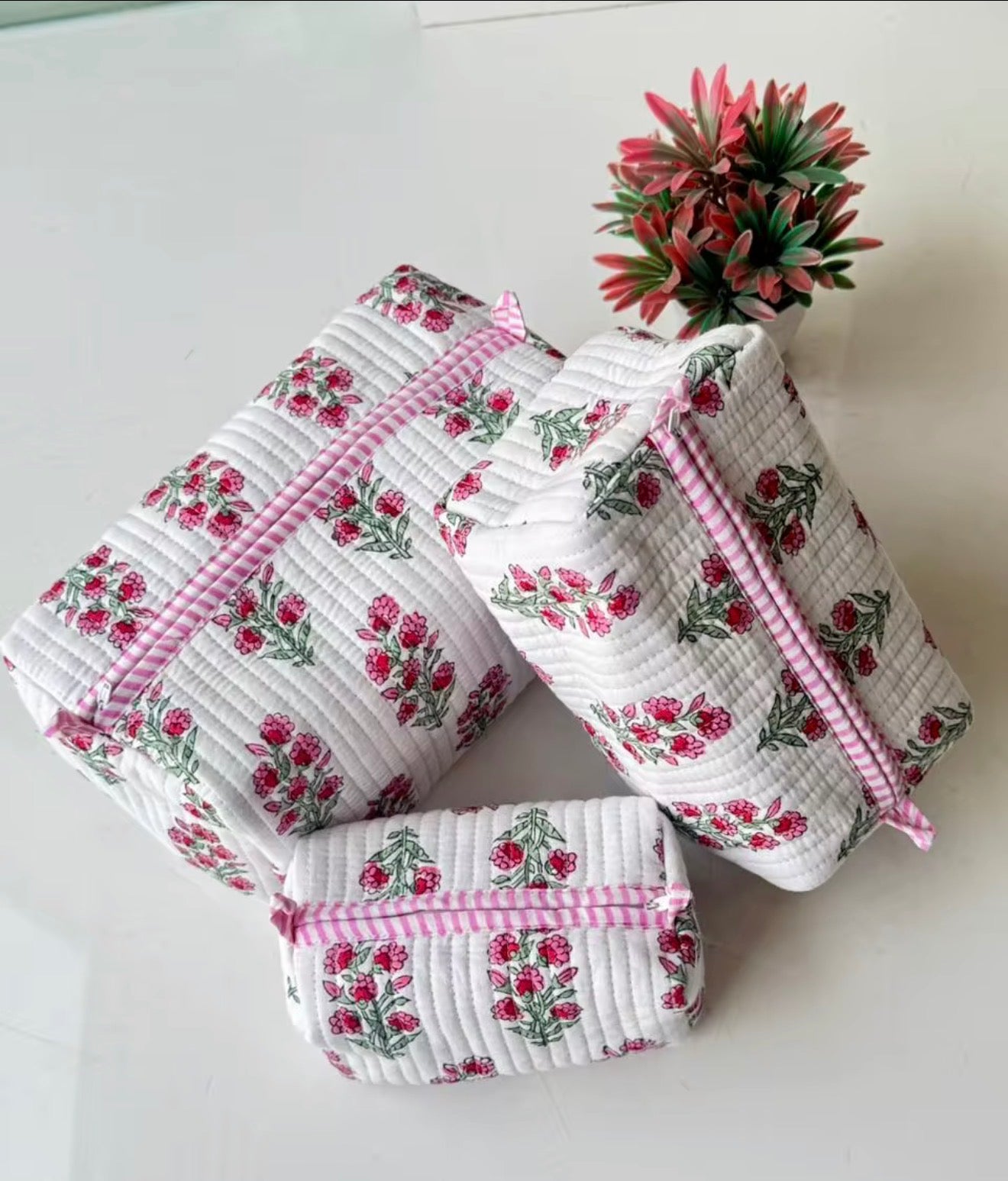 Fleur Block Print Cosmetic Case Set (Pink)