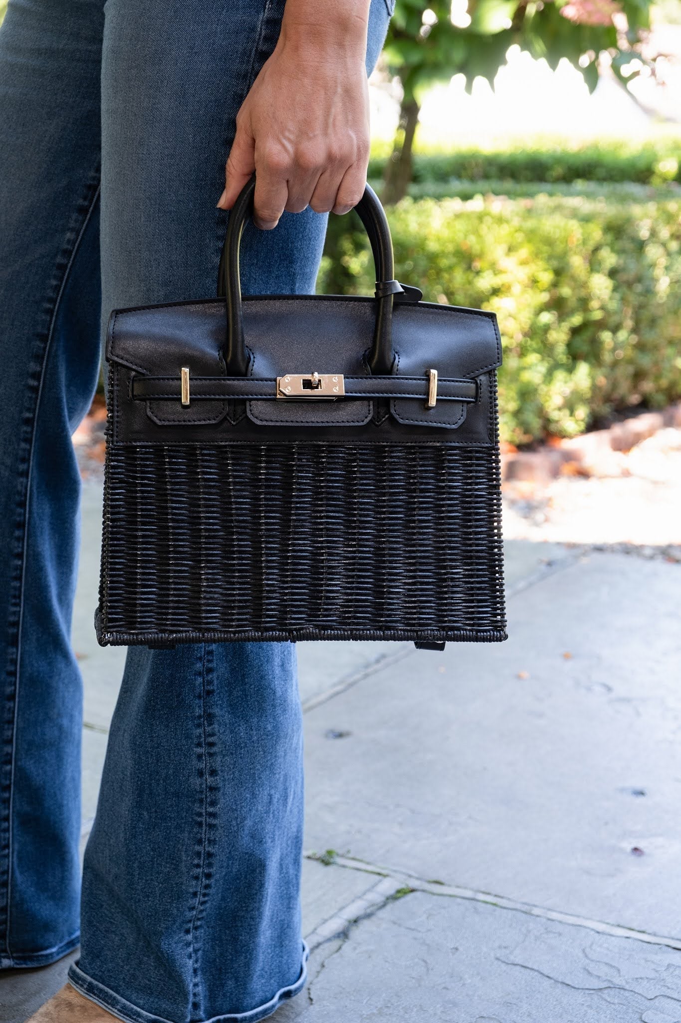Margo - Fall Wicker Handbag - Black & Chocolate