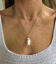 Load image into Gallery viewer, Turquoise Beaded Freshwater Pearl Necklace