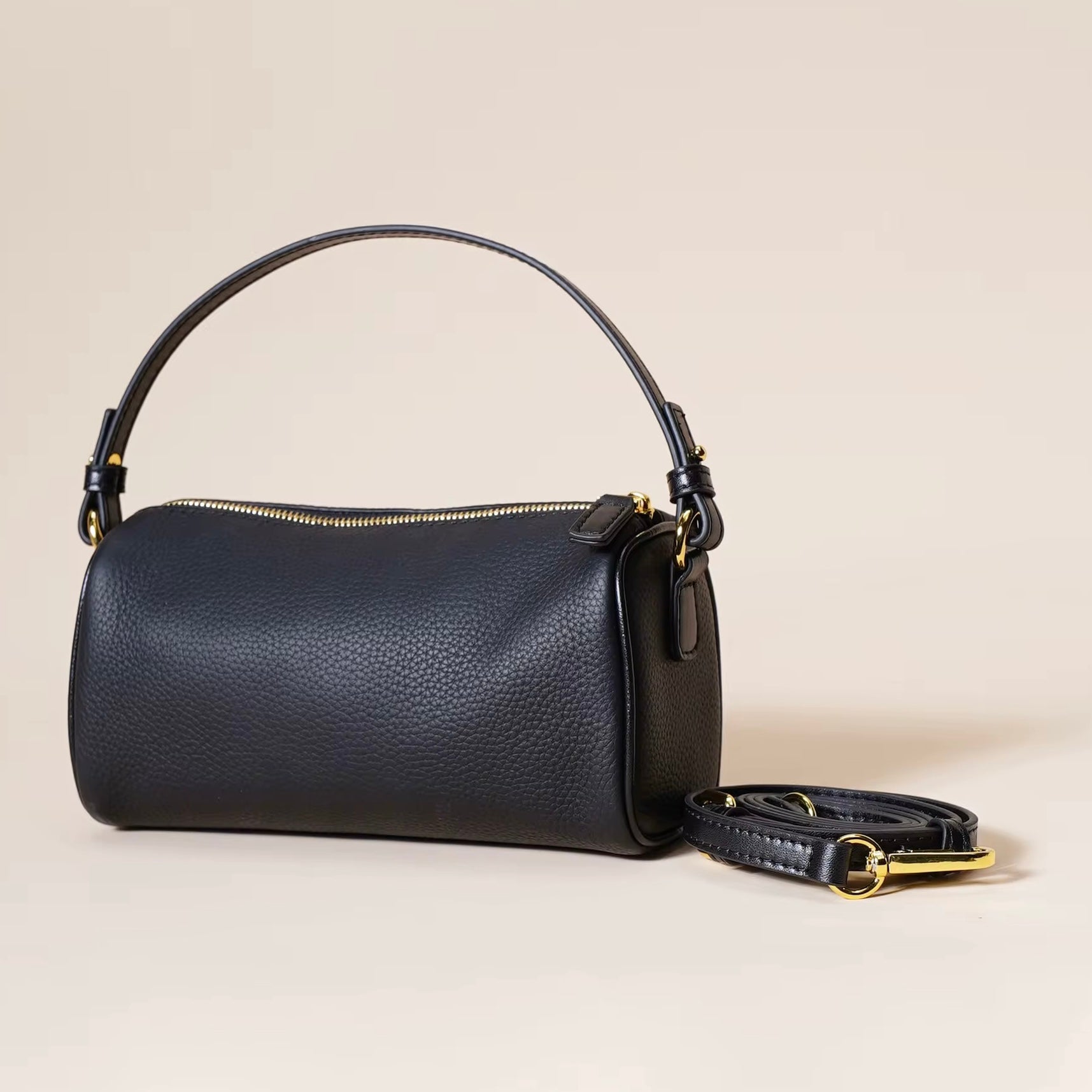 Avery Barrel Leather Bag - Black