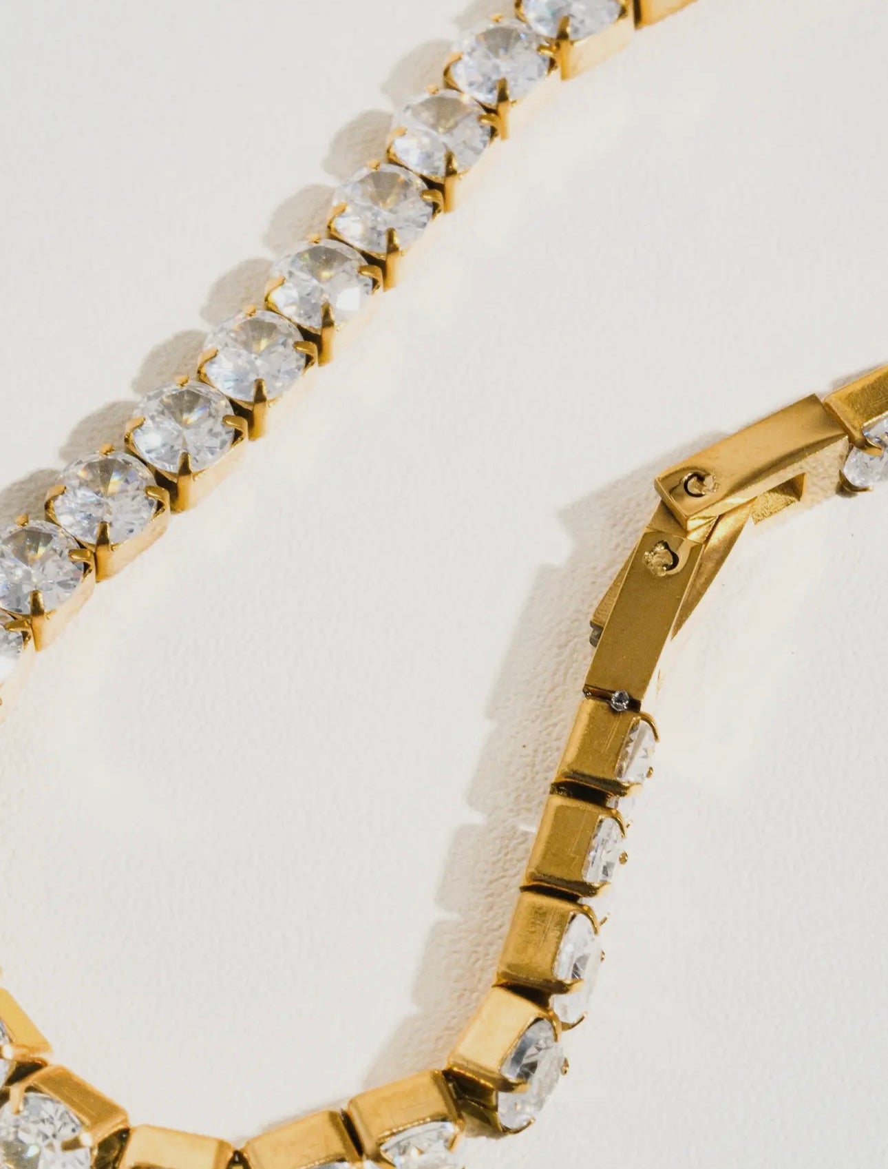 Lumi Tennis Bracelet (Gold)