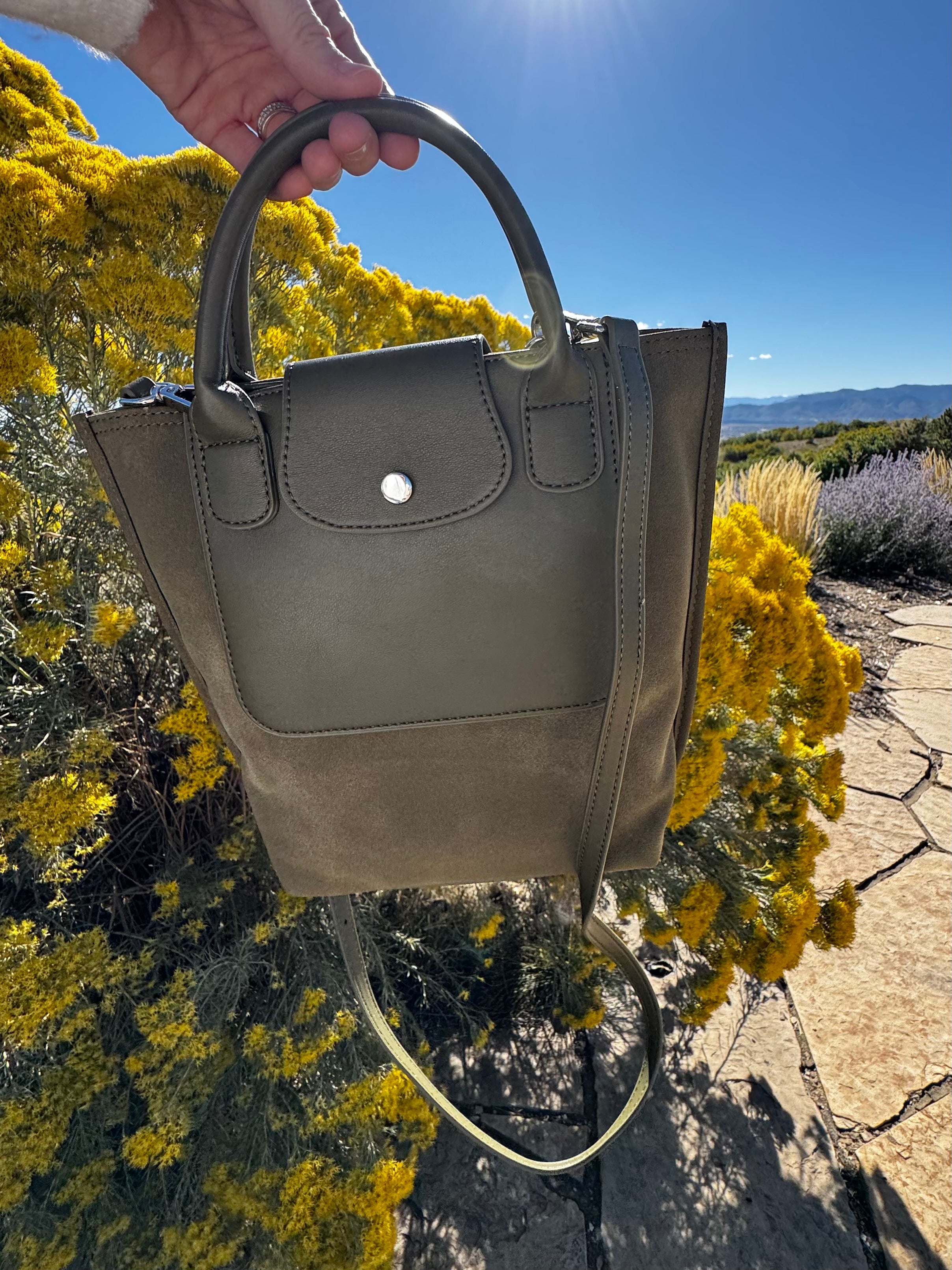 The Milan Tote - Olive