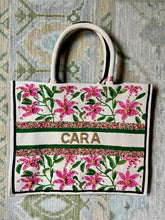 Load image into Gallery viewer, Tropical Floral Personalized Tote