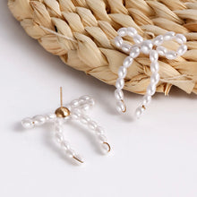 Load image into Gallery viewer, Milly Pearl Bow Earrings