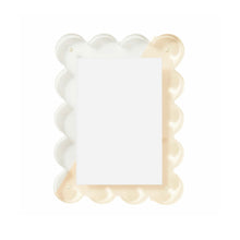 Load image into Gallery viewer, Clear Acrylic Scalloped Photo Frame