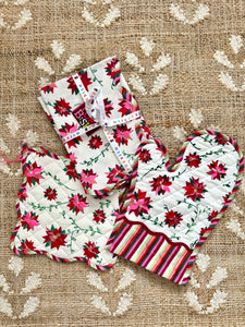 Poinsettia Oven Mitt