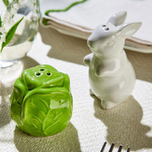 Load image into Gallery viewer, Bunny &amp; Cabbage Salt &amp; Pepper Set