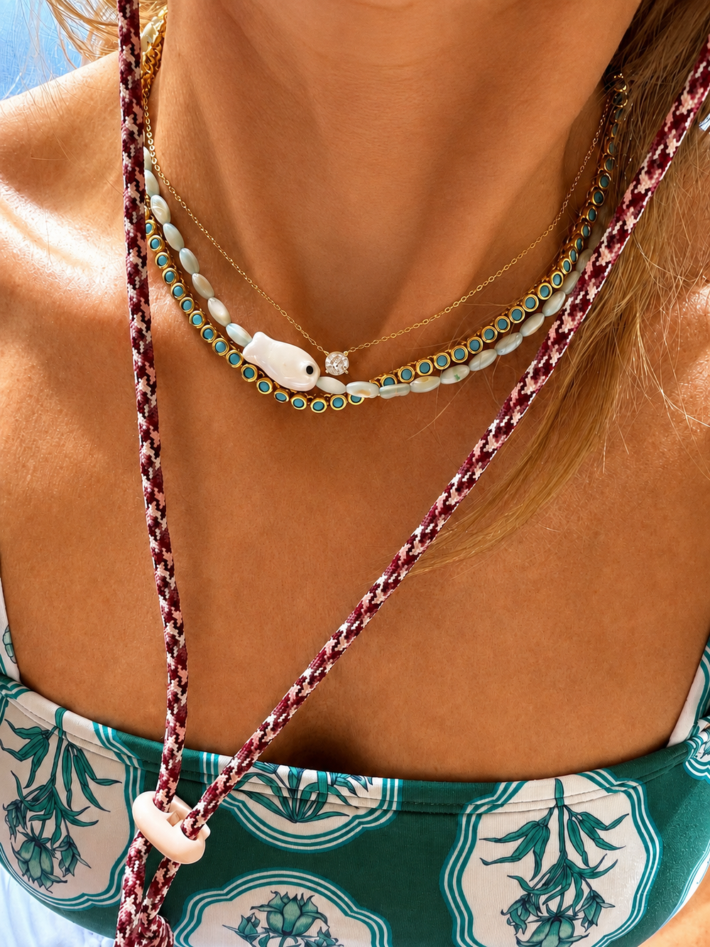 Gold Round Solitaire Necklace