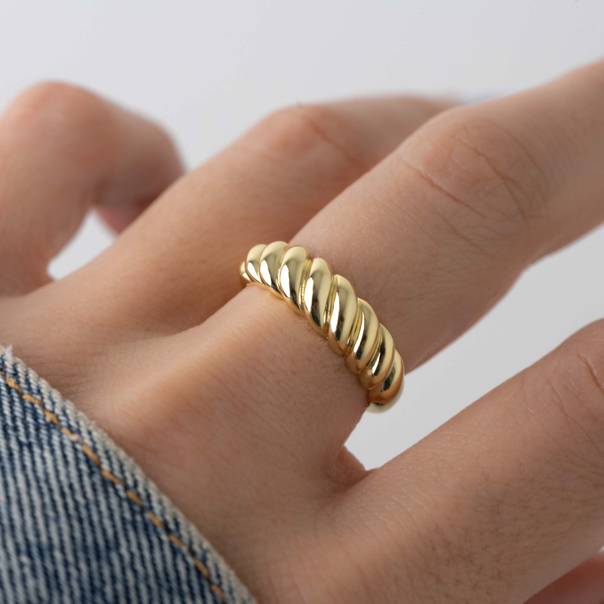 Croissant Ring