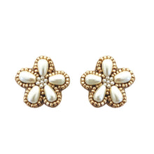 Load image into Gallery viewer, Pearl Flower Stud Earrings