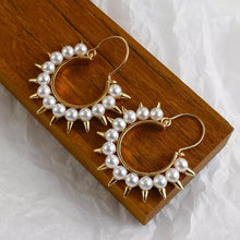 Load image into Gallery viewer, Pearl Spiked Earrings
