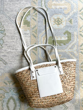 Load image into Gallery viewer, Waverly Straw Tote