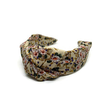 Load image into Gallery viewer, Daisy Knotted Headband
