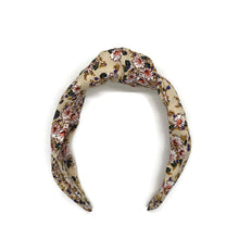 Load image into Gallery viewer, Daisy Knotted Headband