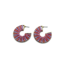 Load image into Gallery viewer, Raffia Hoop Earrings (2 Color Options)