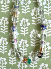 Load image into Gallery viewer, Multicolor Beaded Necklace