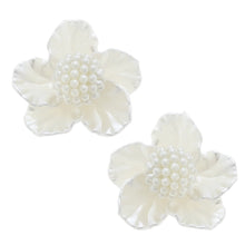 Load image into Gallery viewer, Pearl Beaded Flower Stud Earrings